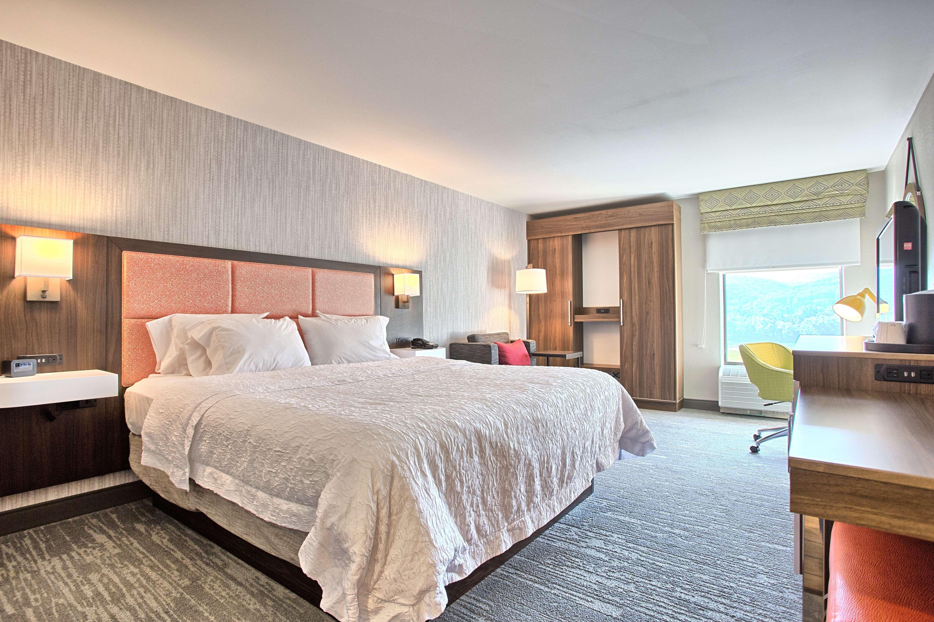 Hampton Hotel 3*